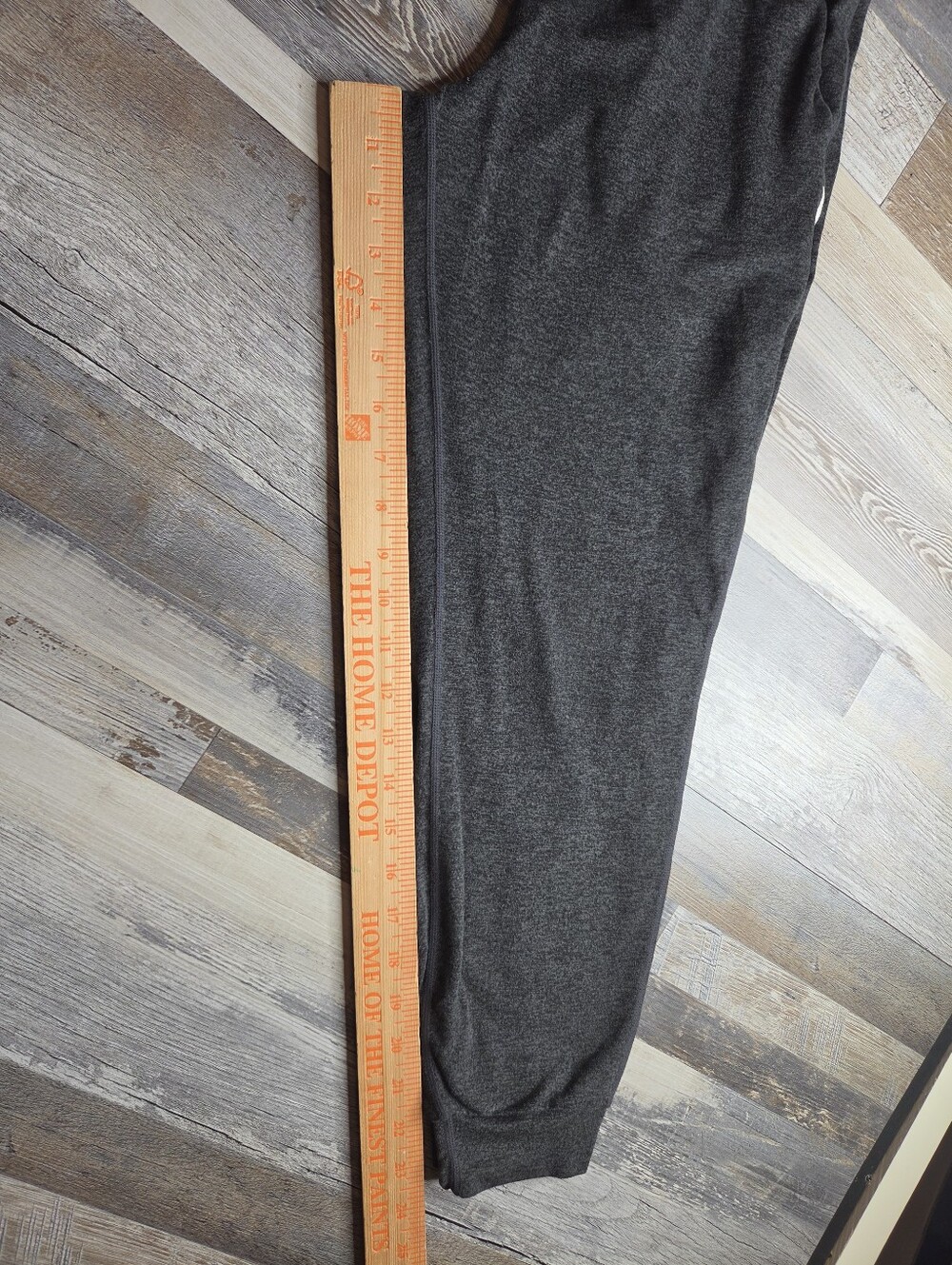 Vuori Performance Joggers XS Charcoal Heather Grey - Picture 8 of 10
